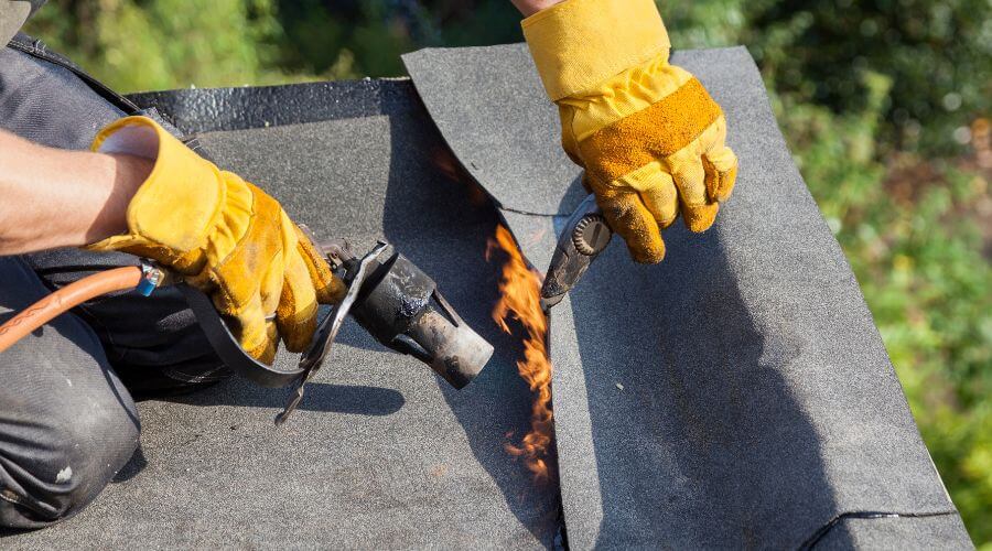 Professional gutter cleaning in Birchwood, TN